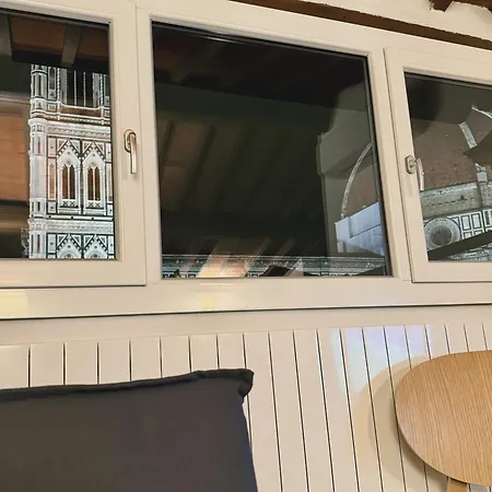 Rebecca Duomo View With Terrace Apartment