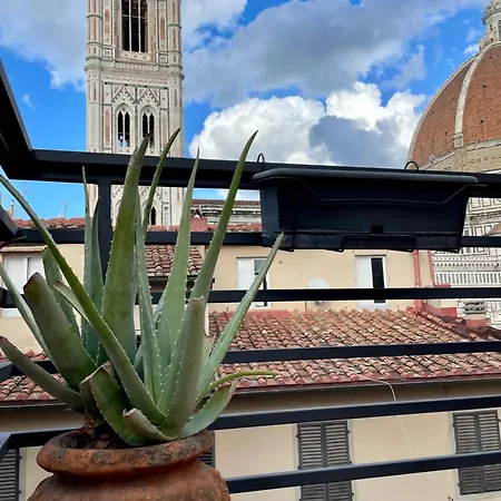 Apartment Rebecca Duomo View With Terrace Florence